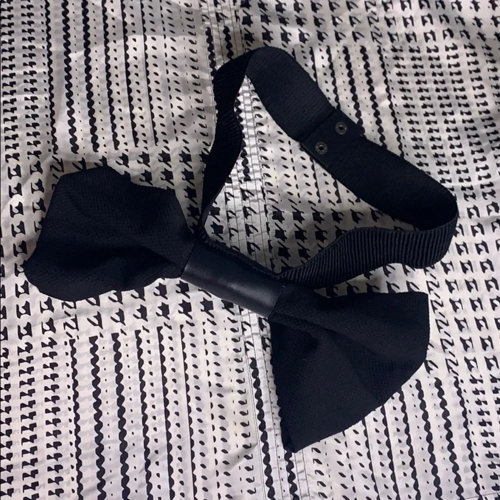 Large Black Fabric Oversized Bow Elastic Belt Snap Back women’s